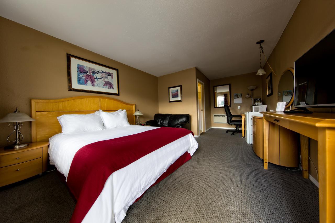 Bulkley Valley Motel New Hazelton Екстериор снимка