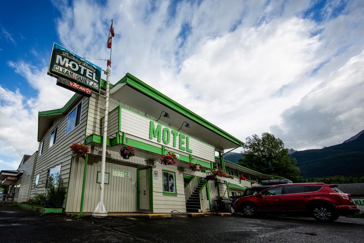 Bulkley Valley Motel New Hazelton Екстериор снимка